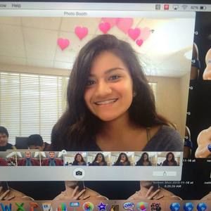 Meet your Posher, Mia